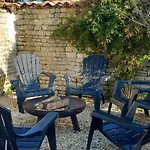 Charming Countryside Retreat - Up To 7 People 度假居 Macqueville