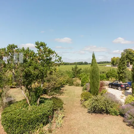 בית נופש Charming Countryside Retreat - Up To 7 People