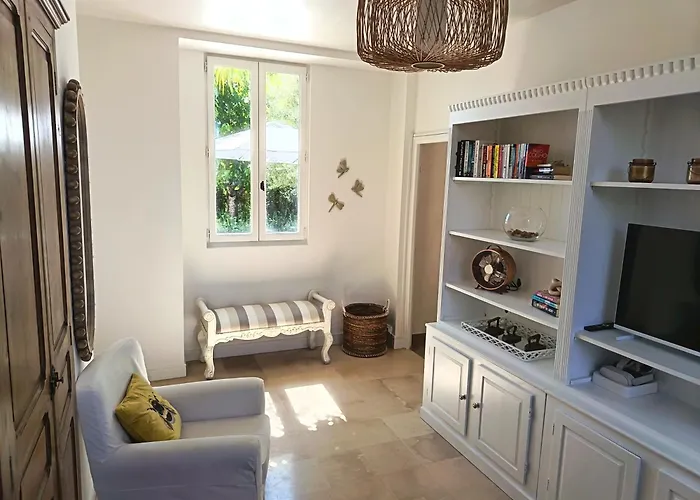 Charming Countryside Retreat - Up To 7 People Сasa de vacaciones *