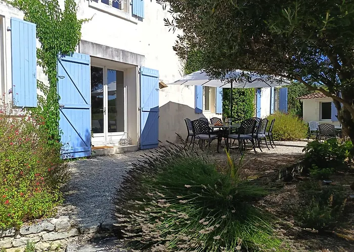 Charming Countryside Retreat - Up To 7 People Macqueville